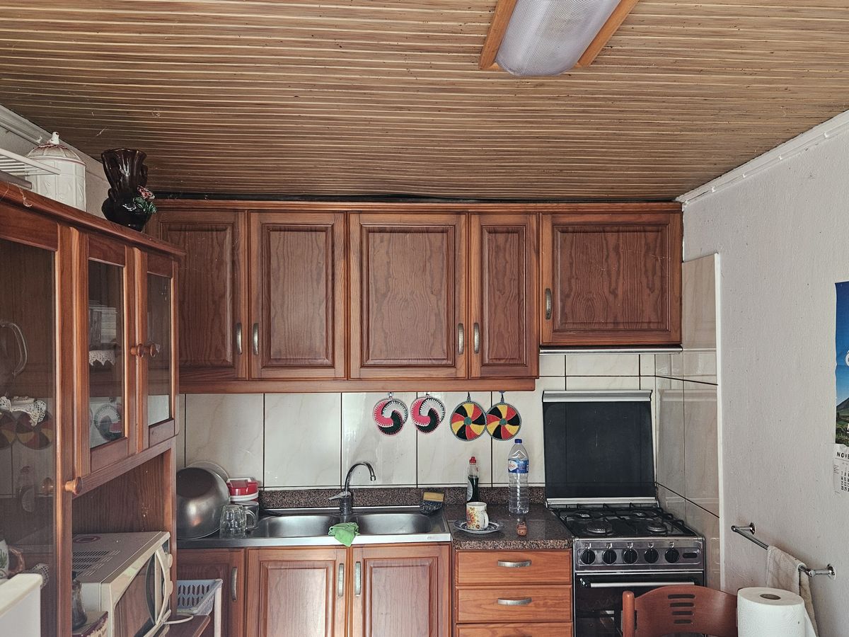 Cozinha, antes da reabilitação