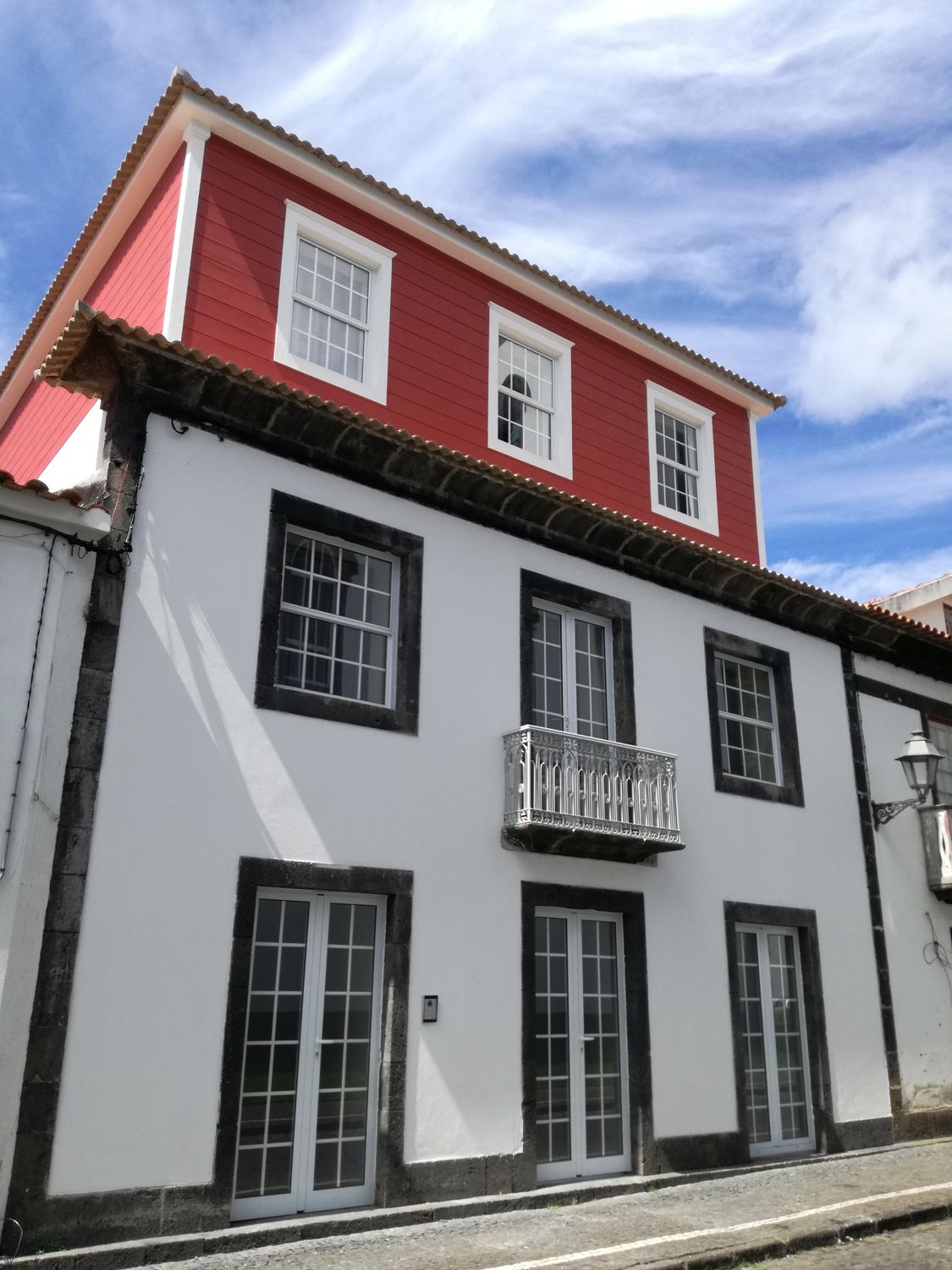 Apartamento T2 no centro da vila das Lajes do Pico